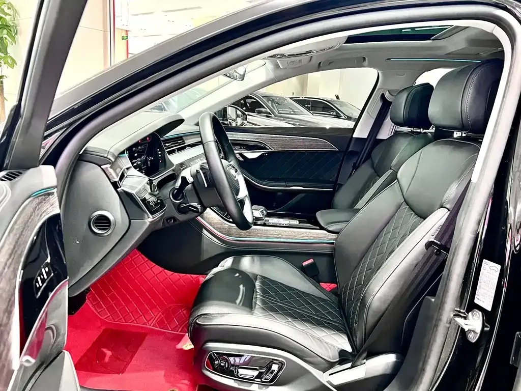 Audi A8 — фото 10
