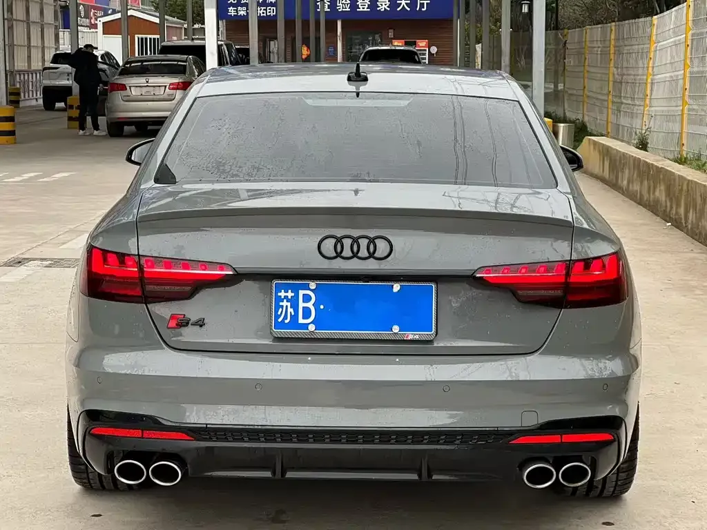 Audi S4 2022 из CN, фото 8