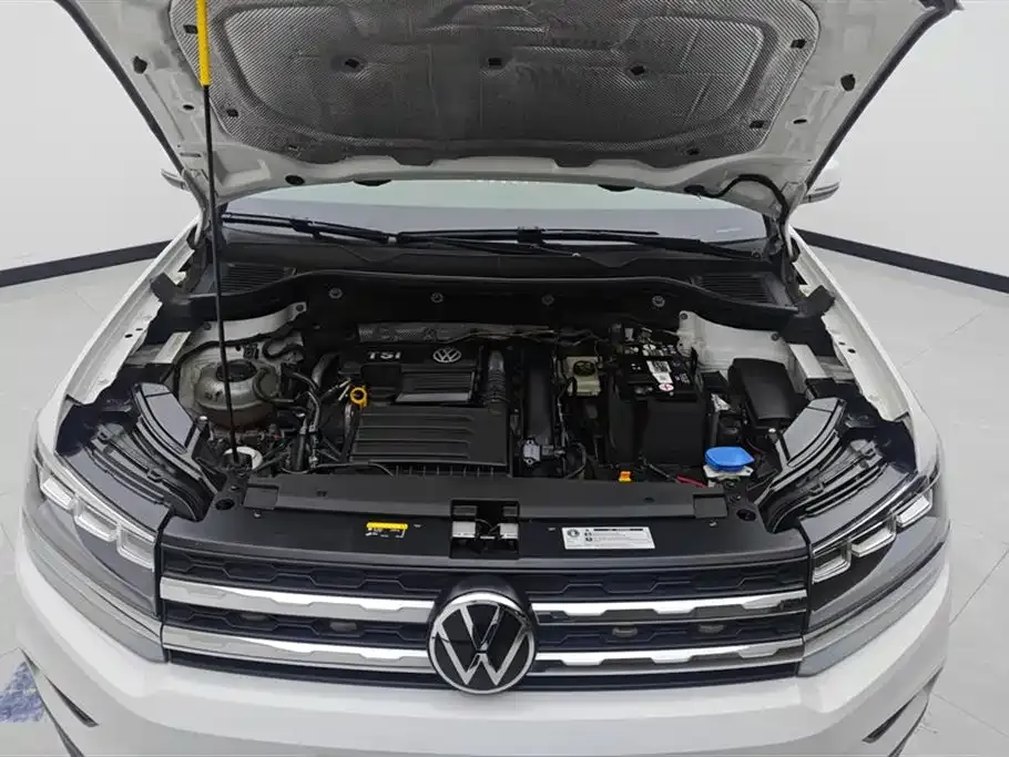 Volkswagen Tharu 2021 из CN, фото 10