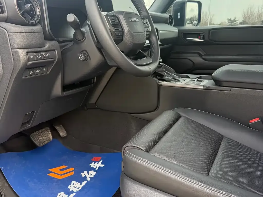 Toyota Prado 2026 из CN, фото 10