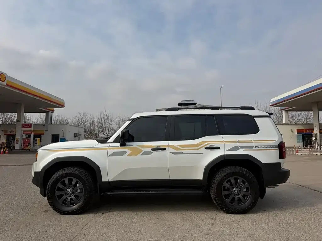 Toyota Prado 2026 из CN, фото 3
