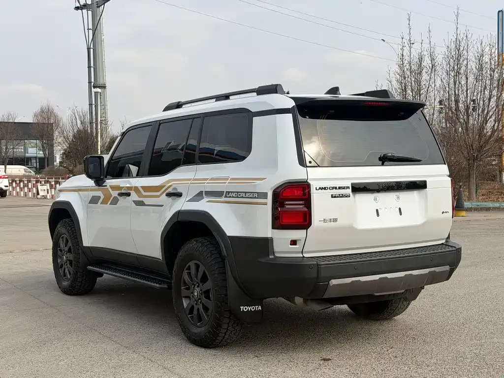 Toyota Prado 2026 из CN, фото 8