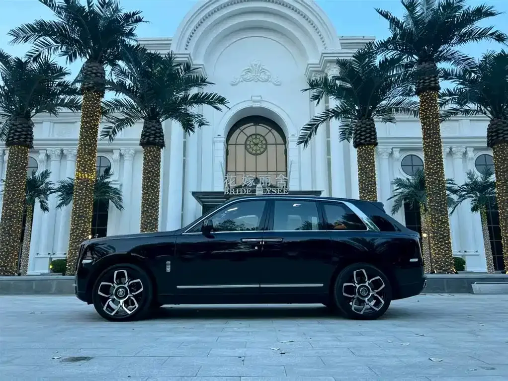 Rolls-Royce Cullinan 2021 из CN, фото 4