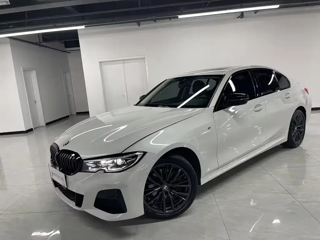BMW 3 Series — фото 1