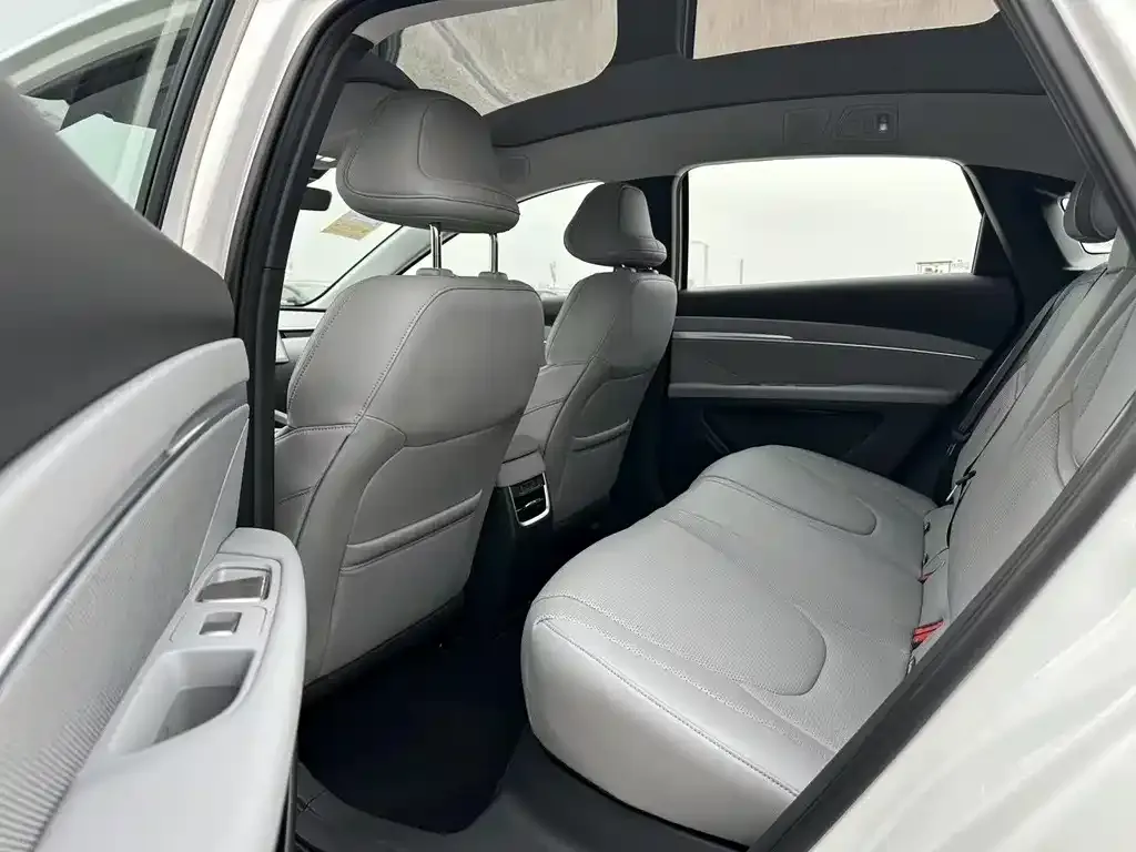 XPeng MONA M03 2025 из CN, фото 3