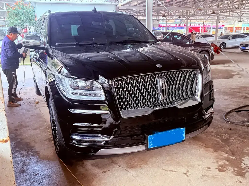 Lincoln Navigator — фото 9