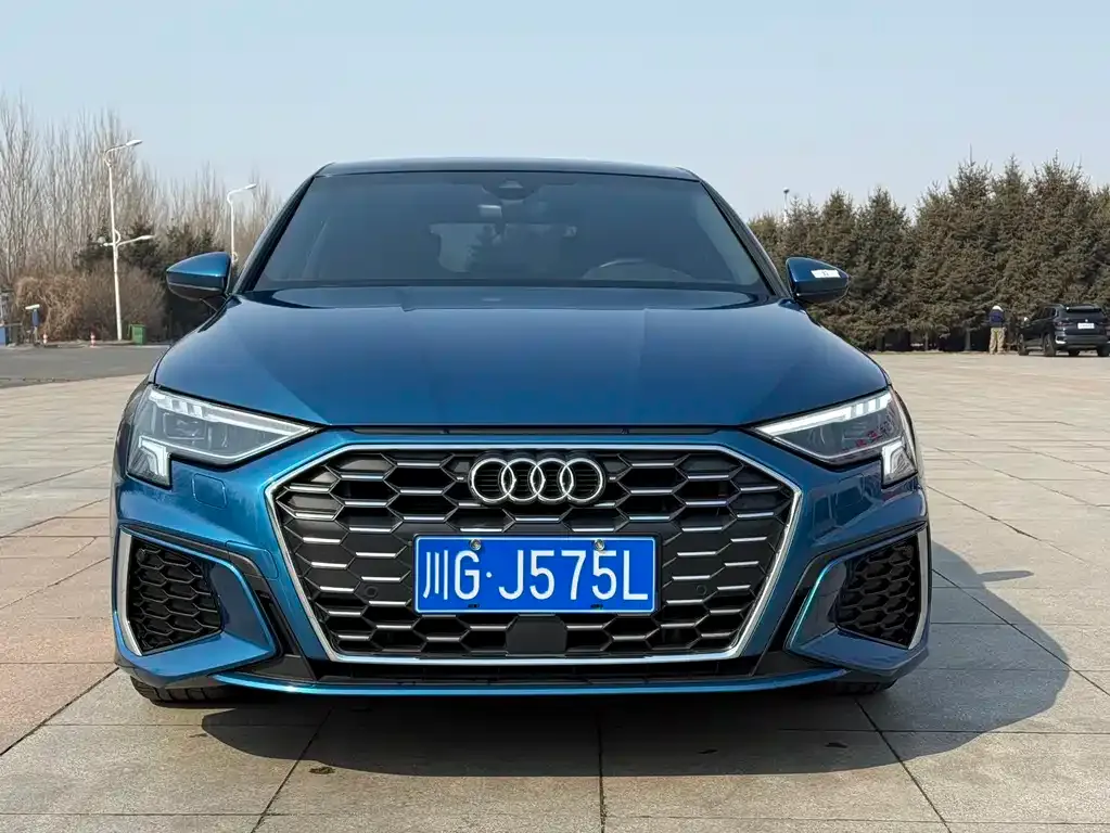 Audi A3 2023 из CN, фото 7