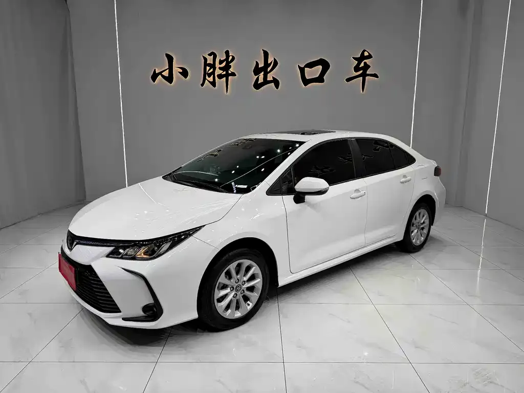 Toyota Corolla 2023 из CN, фото 1