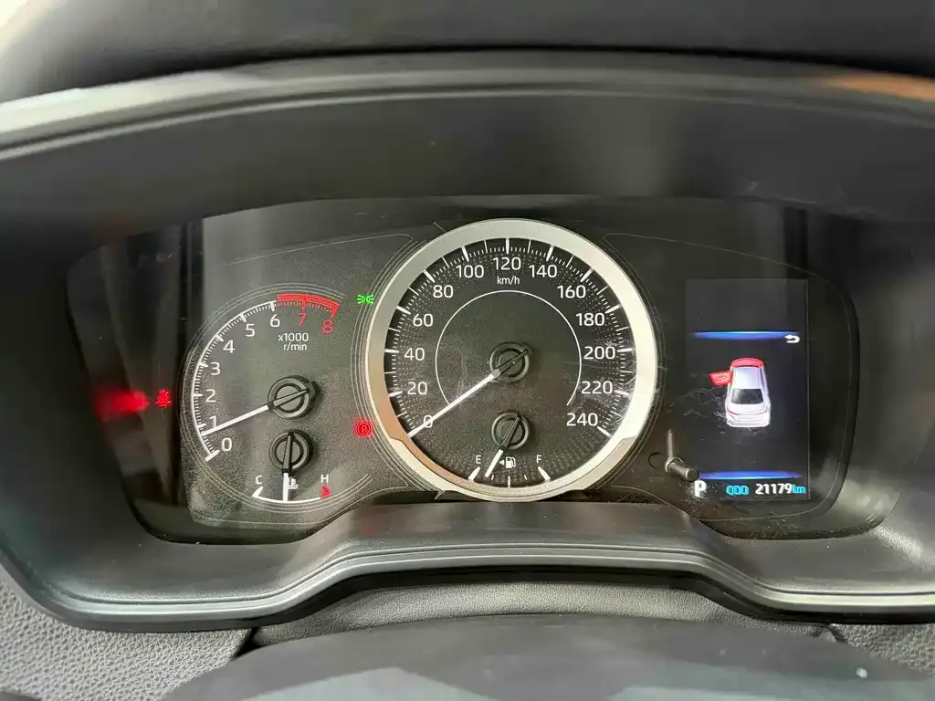 Toyota Corolla 2023 из CN, фото 10