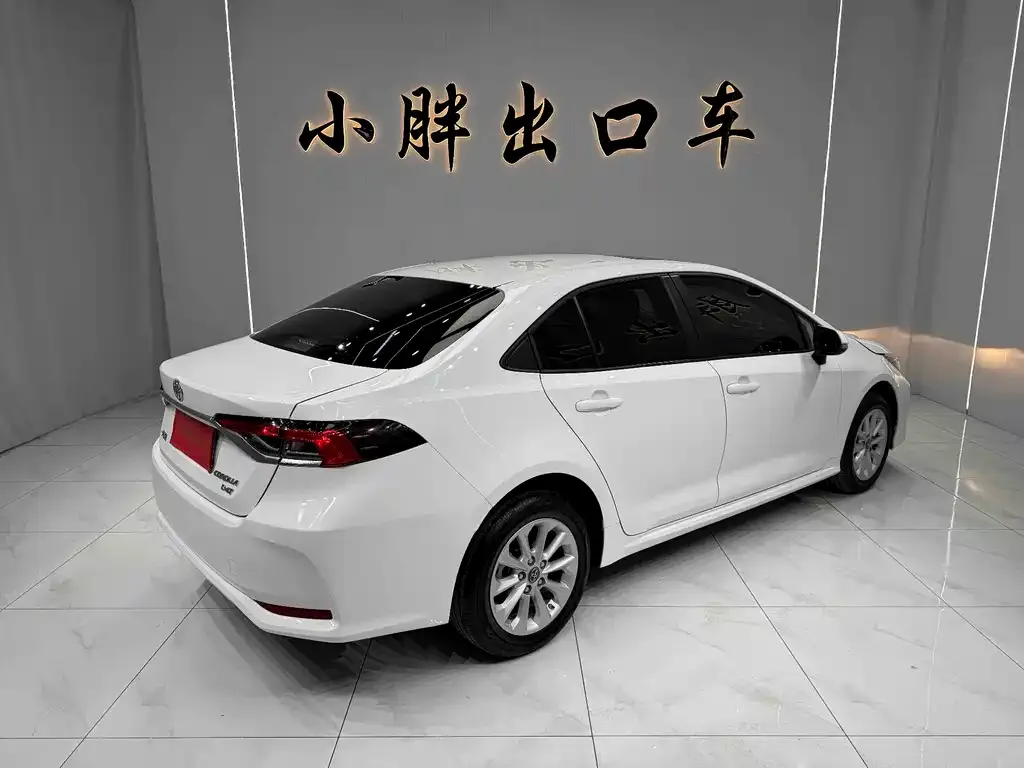 Toyota Corolla 2023 из CN, фото 2