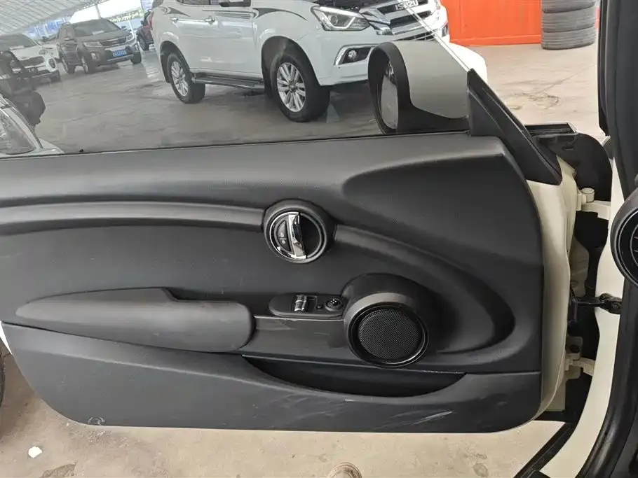 MINI Cooper (3-door) 2021 из CN, фото 6