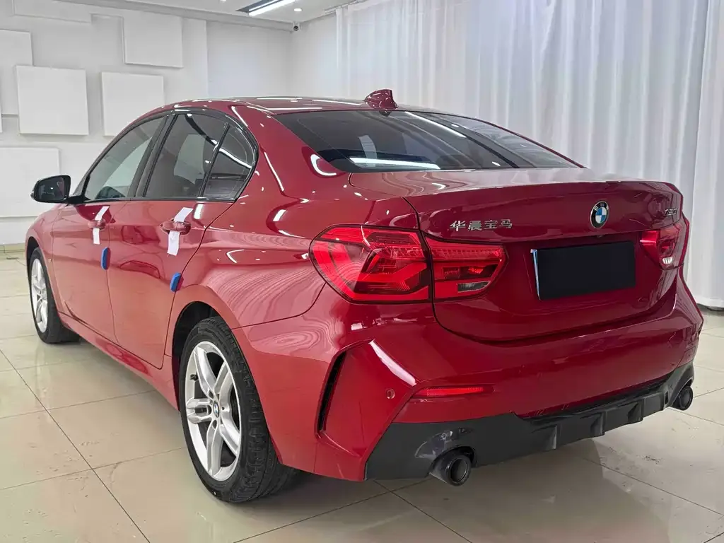 BMW 1 Series 2022 из CN, фото 4