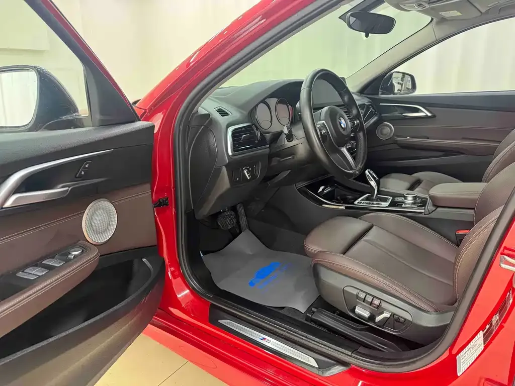 BMW 1 Series 2022 из CN, фото 9