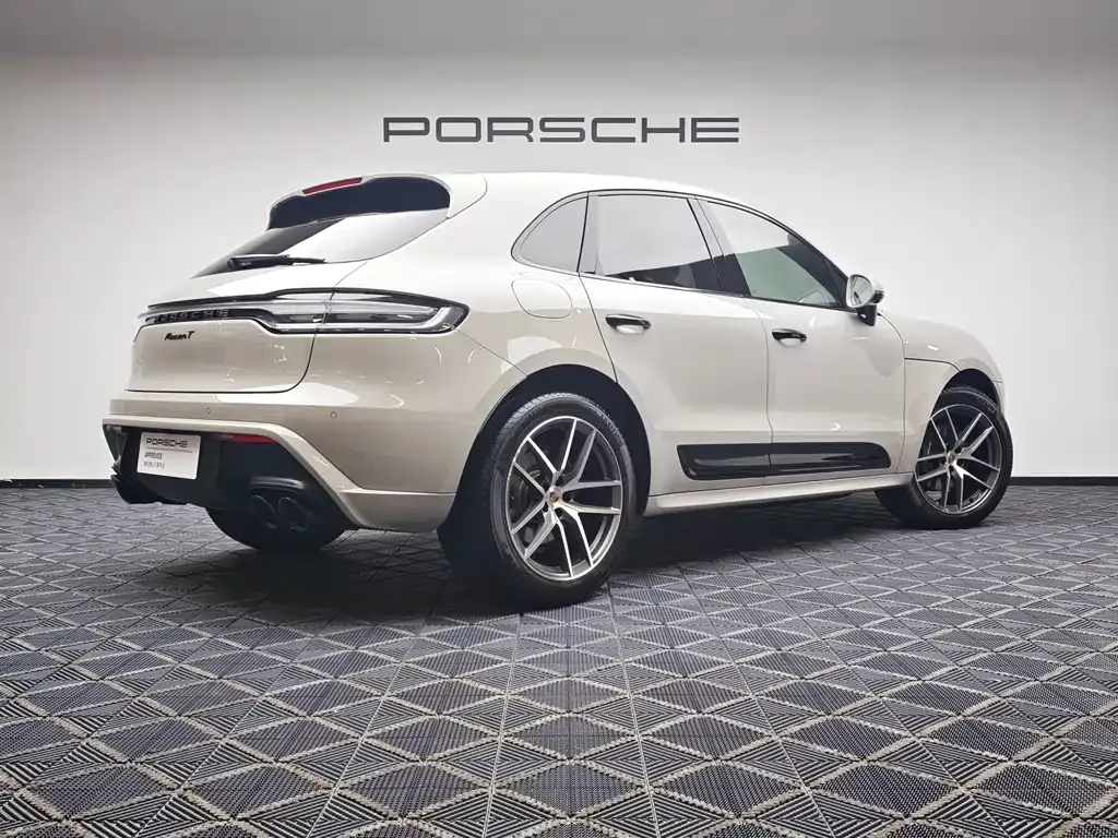 Porsche Macan — фото 6