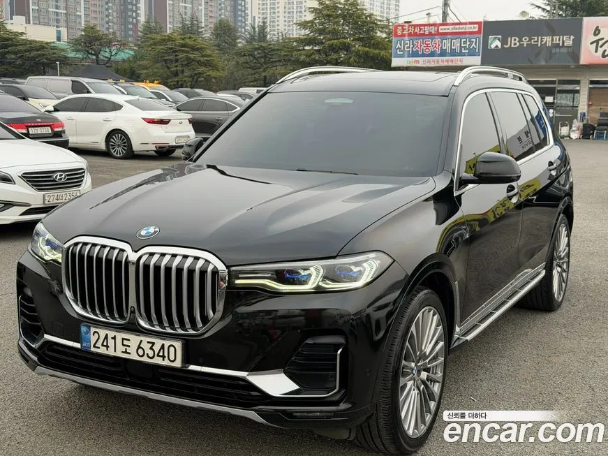 BMW X7