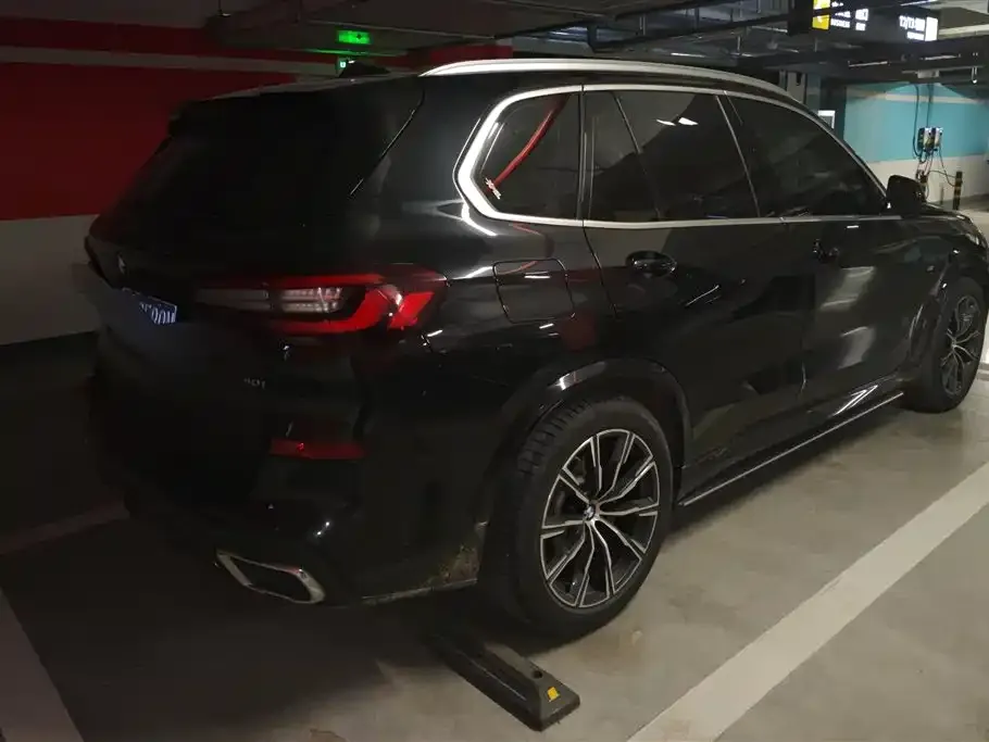 BMW X5 (Import) — фото 7