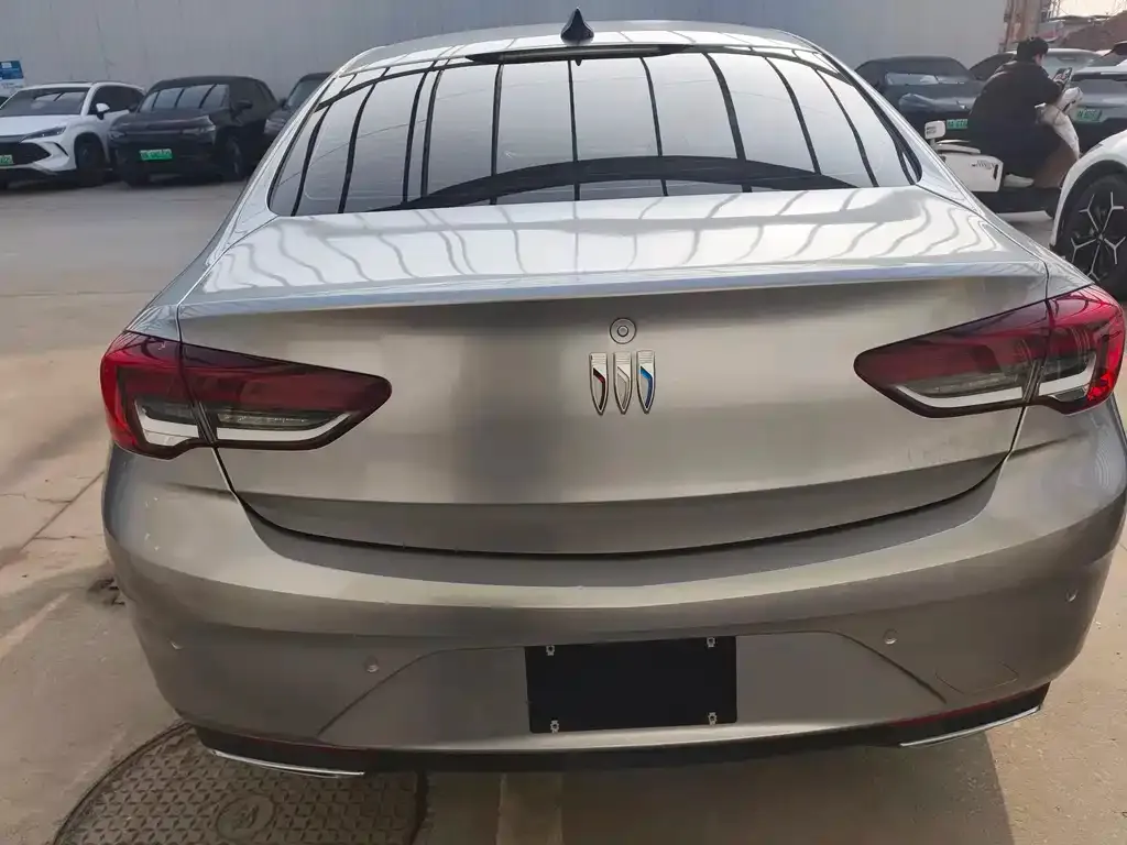 Buick Regal — фото 4