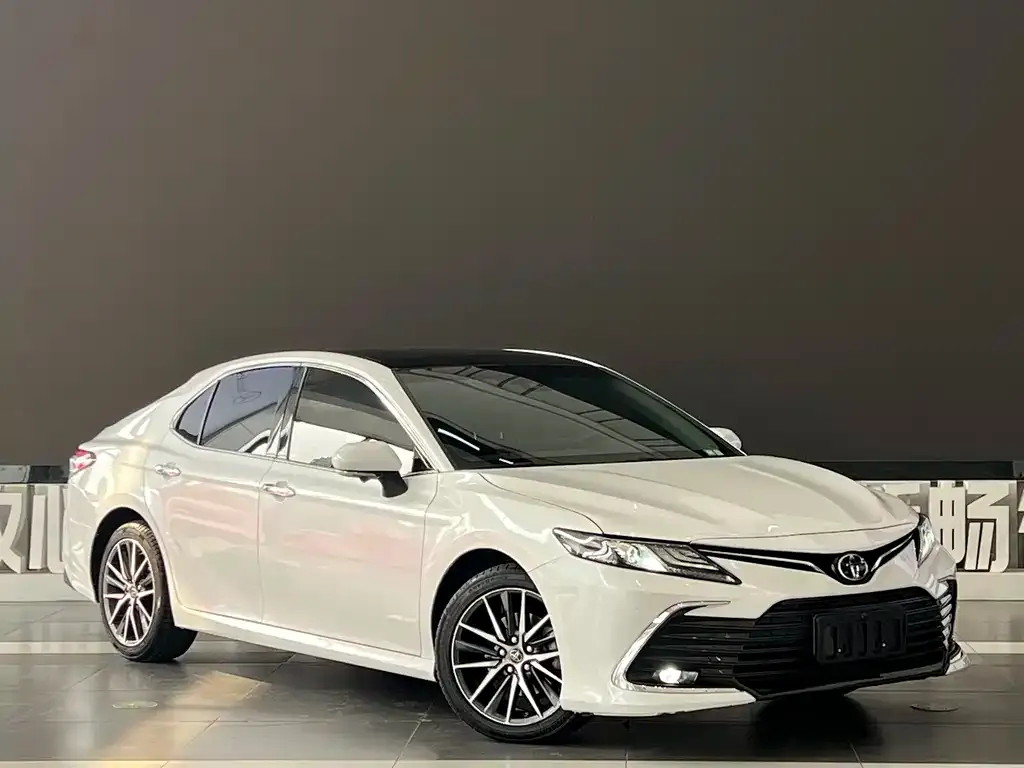 Toyota Camry 2022 из CN, фото 7
