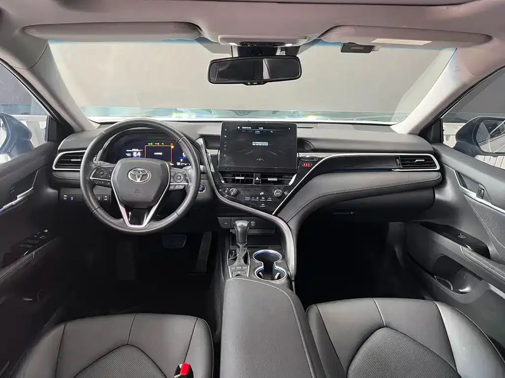 Toyota Camry 2022 из CN, фото 8