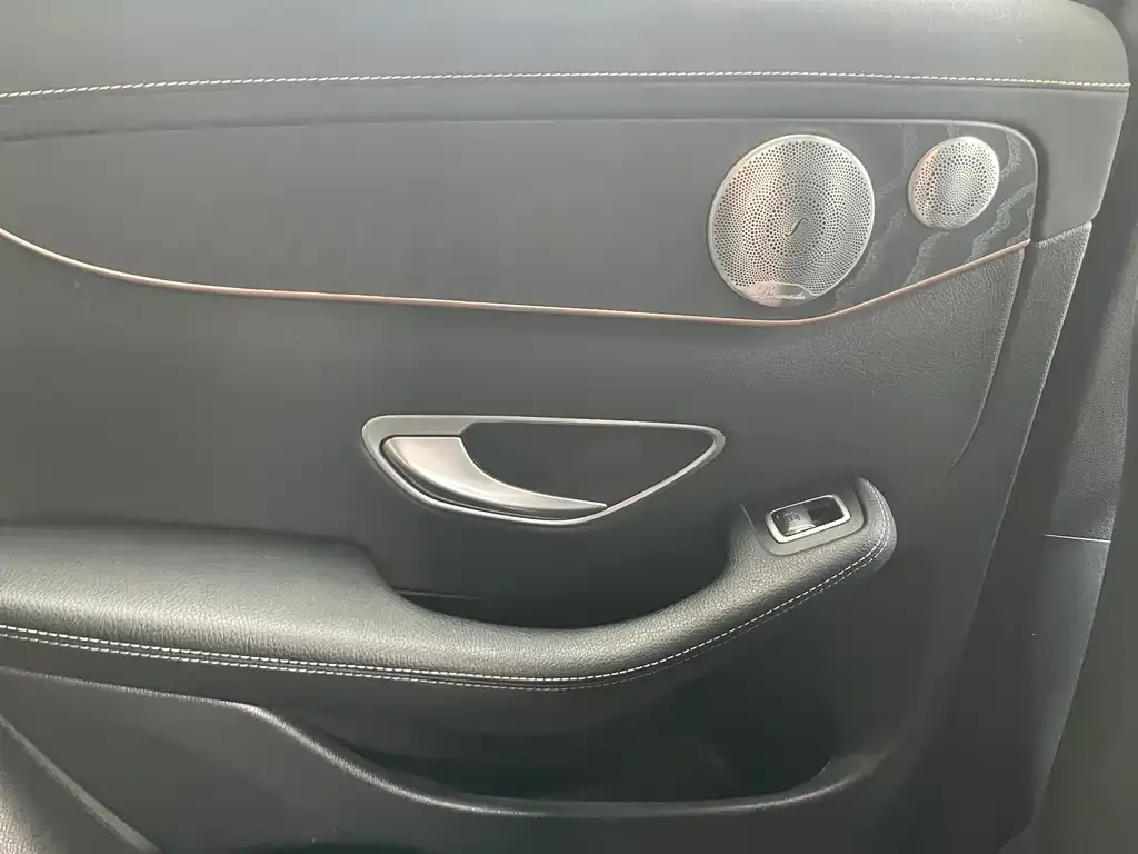 Mercedes-Benz EQC 2021 из CN, фото 4