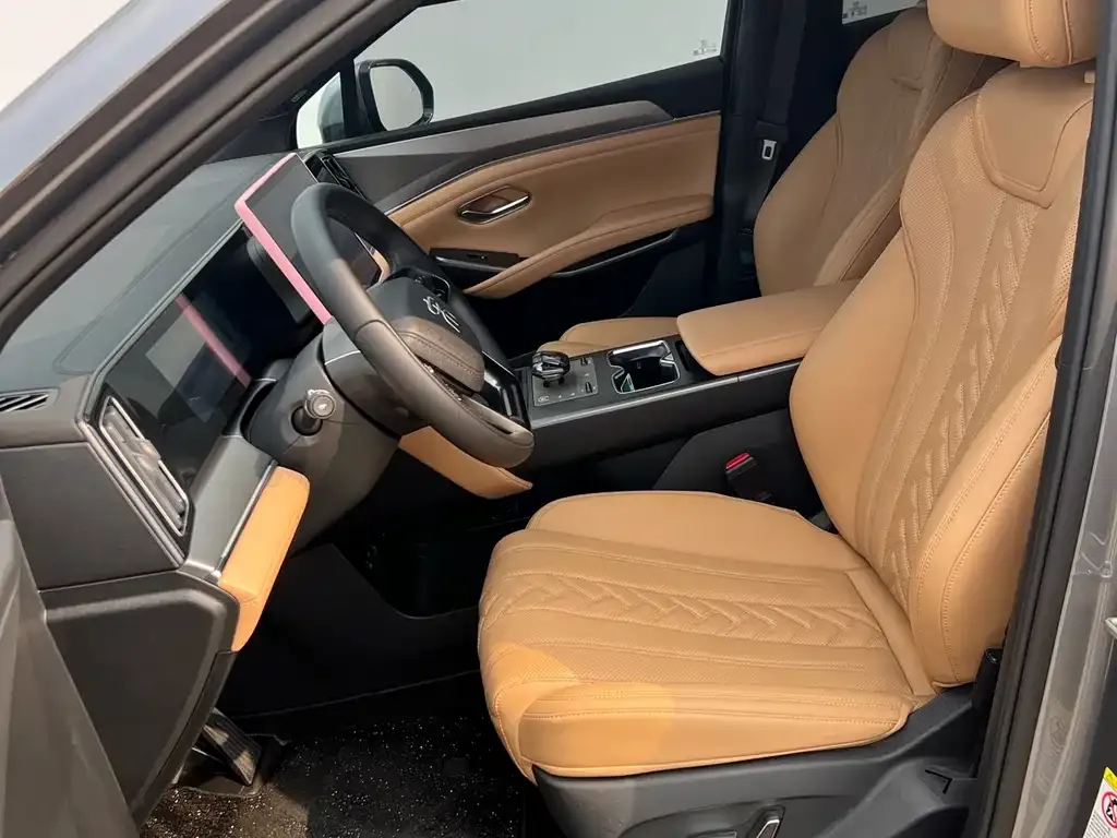 BYD L DM-i 2024 из CN, фото 6