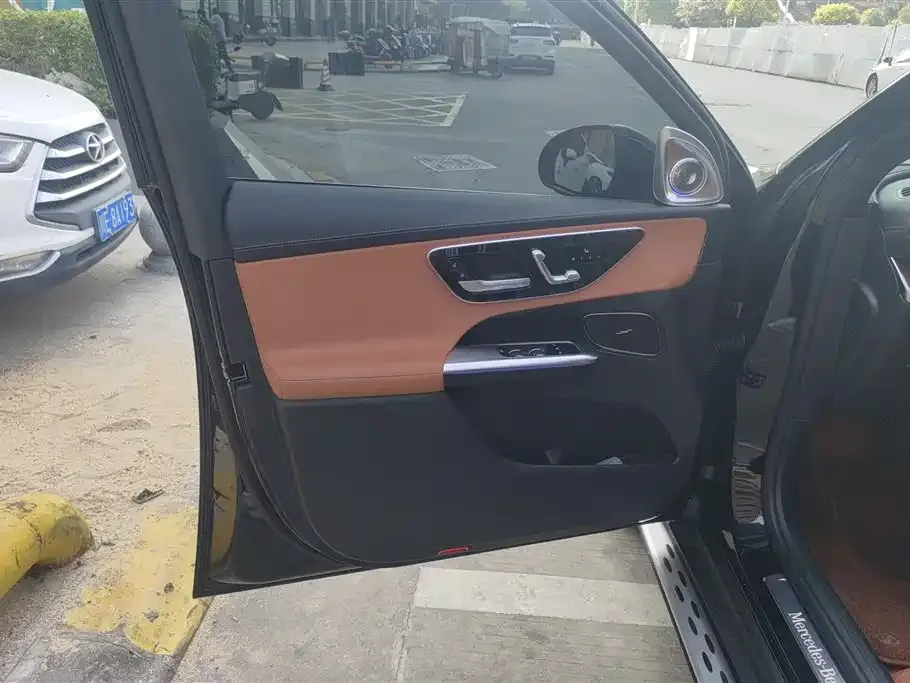 Mercedes-Benz GLC 2025 из CN, фото 3