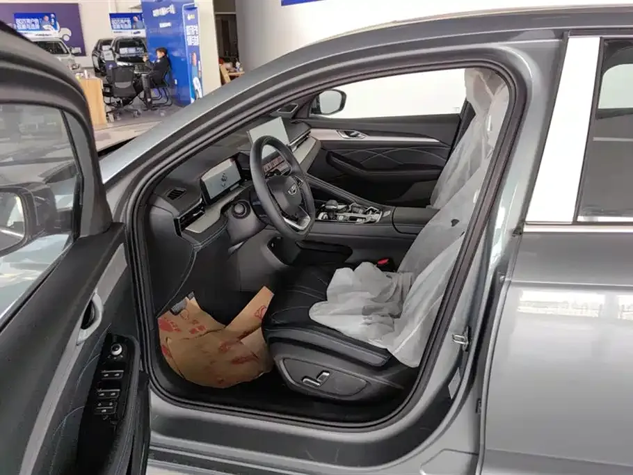 Geely Xingrui — фото 6