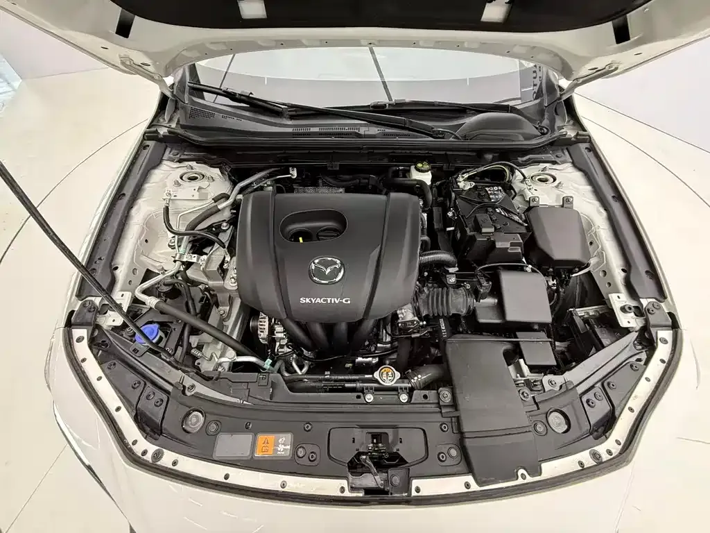 Mazda 3 Axela 2021 из CN, фото 4