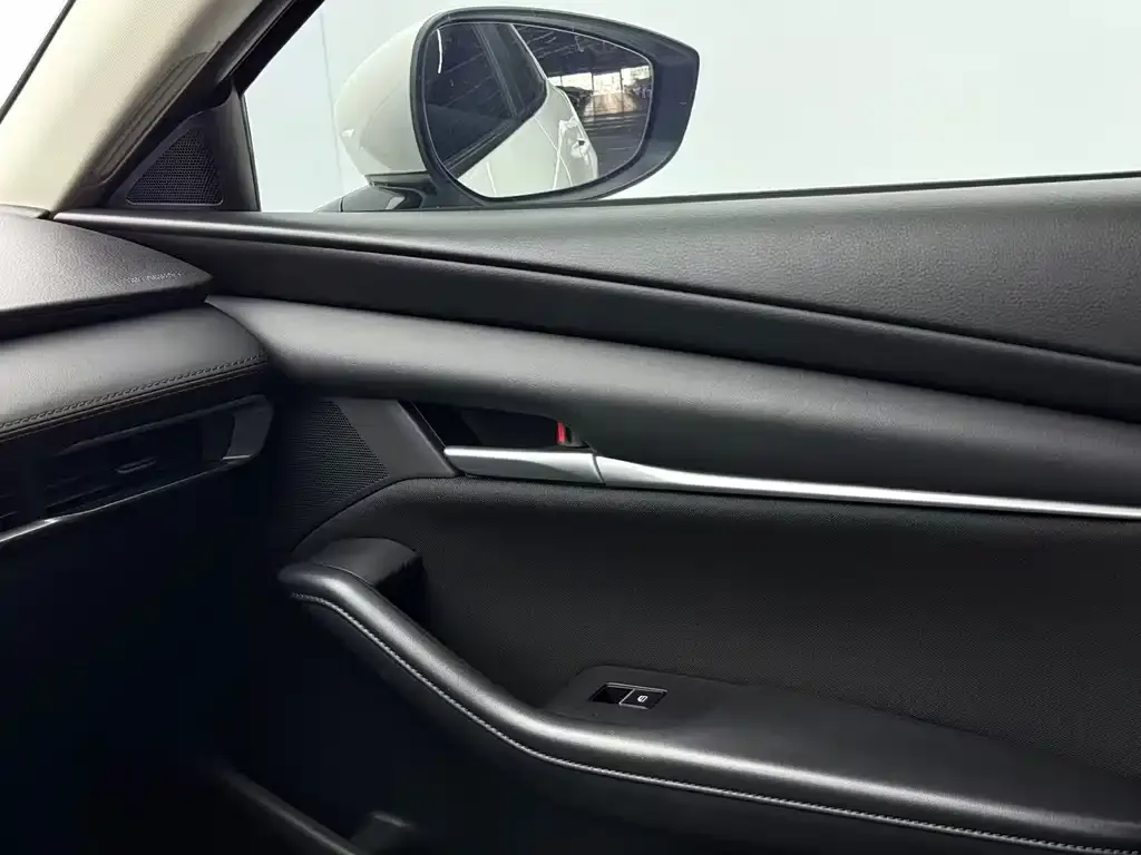 Mazda 3 Axela 2021 из CN, фото 10