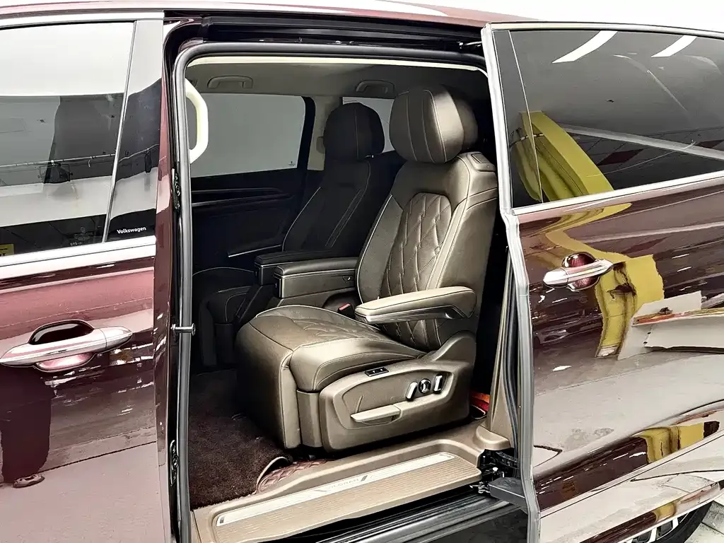Volkswagen Viloran 2021 из CN, фото 10