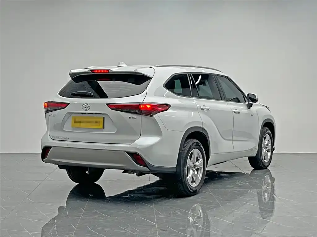 Toyota Highlander 2025 из CN, фото 2