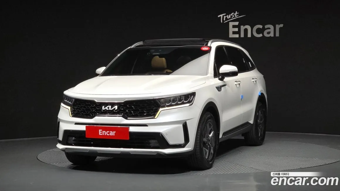 Kia Sorento — фото 1