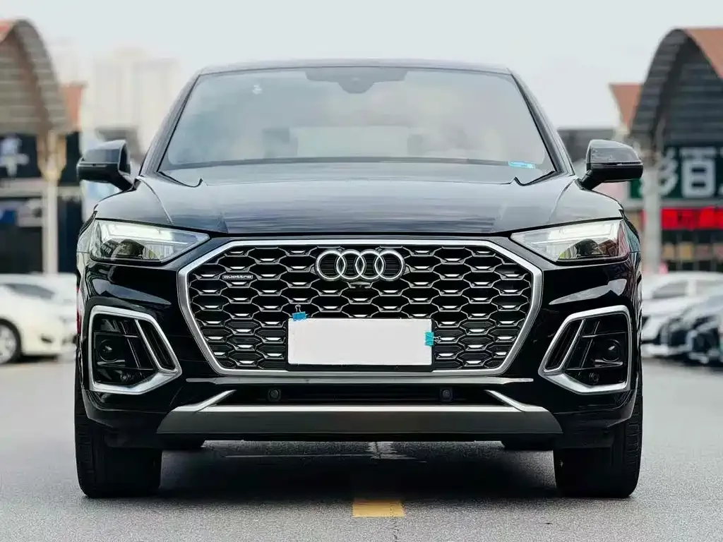 Audi Q5L Sportback 2021 из CN, фото 6