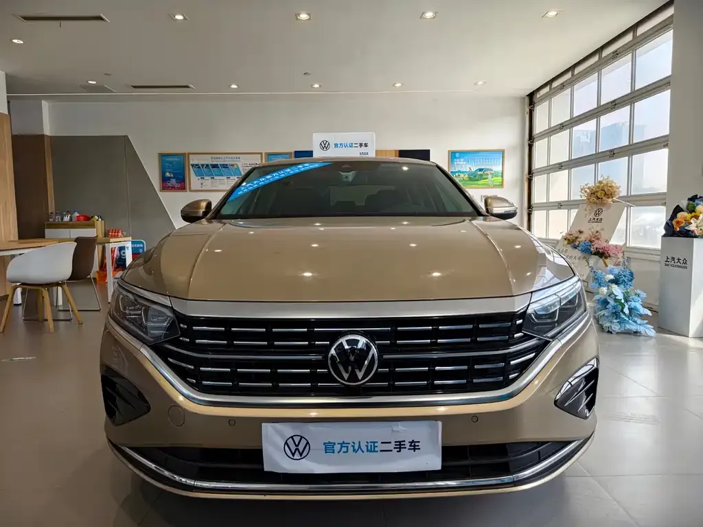 Volkswagen Passat — фото 8