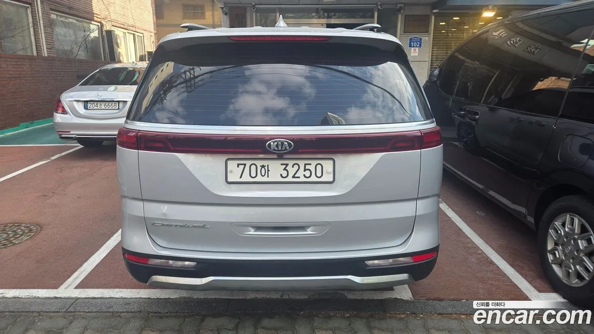 Kia Carnival 2021 из KR, фото 10
