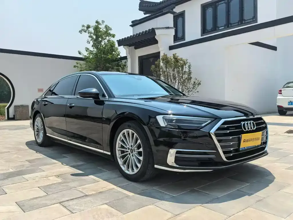 Audi A8 2021 из CN, фото 7