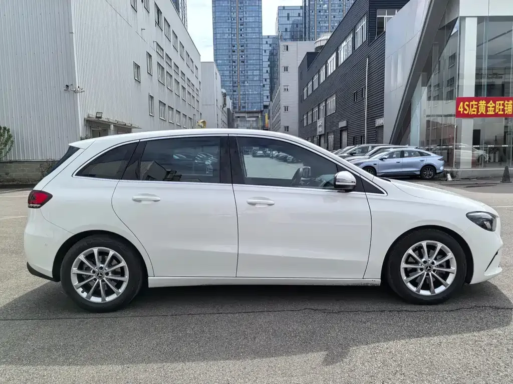Mercedes-Benz B-Class 2022 из CN, фото 8