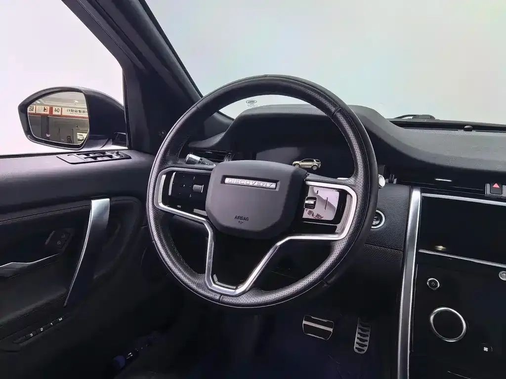 Land Rover Discovery Sport — фото 2