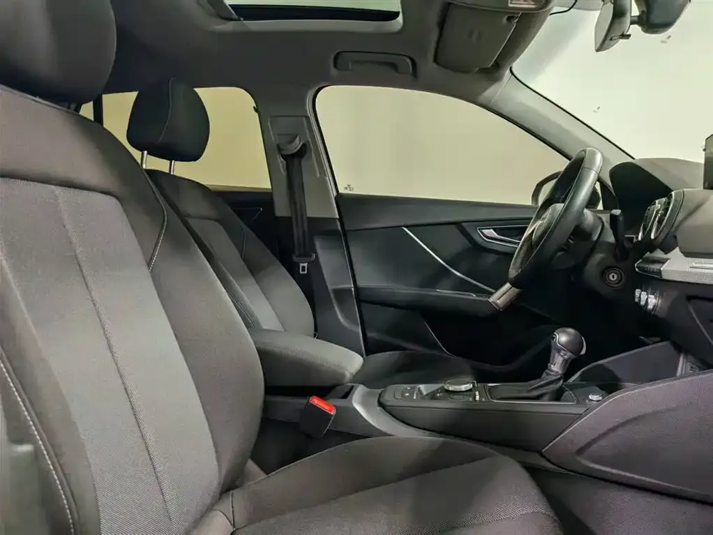 Audi Q2L 2021 из CN, фото 9