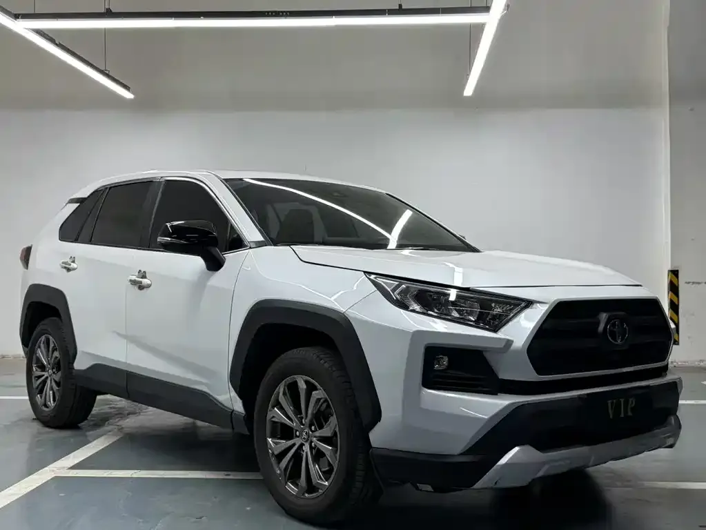 Toyota RAV4 2025 из CN, фото 3