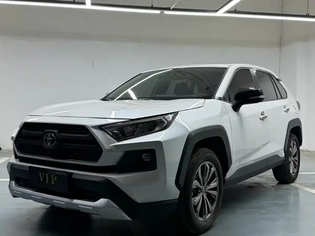 Toyota RAV4 2025 из CN, фото 4