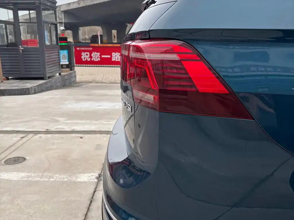 Volkswagen Tiguan L 2022 из CN, фото 4