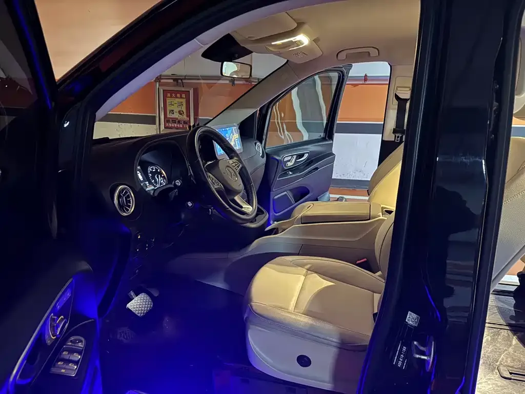 Mercedes-Benz Vito 2023 из CN, фото 5