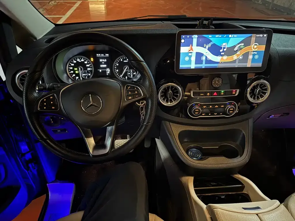 Mercedes-Benz Vito 2023 из CN, фото 7