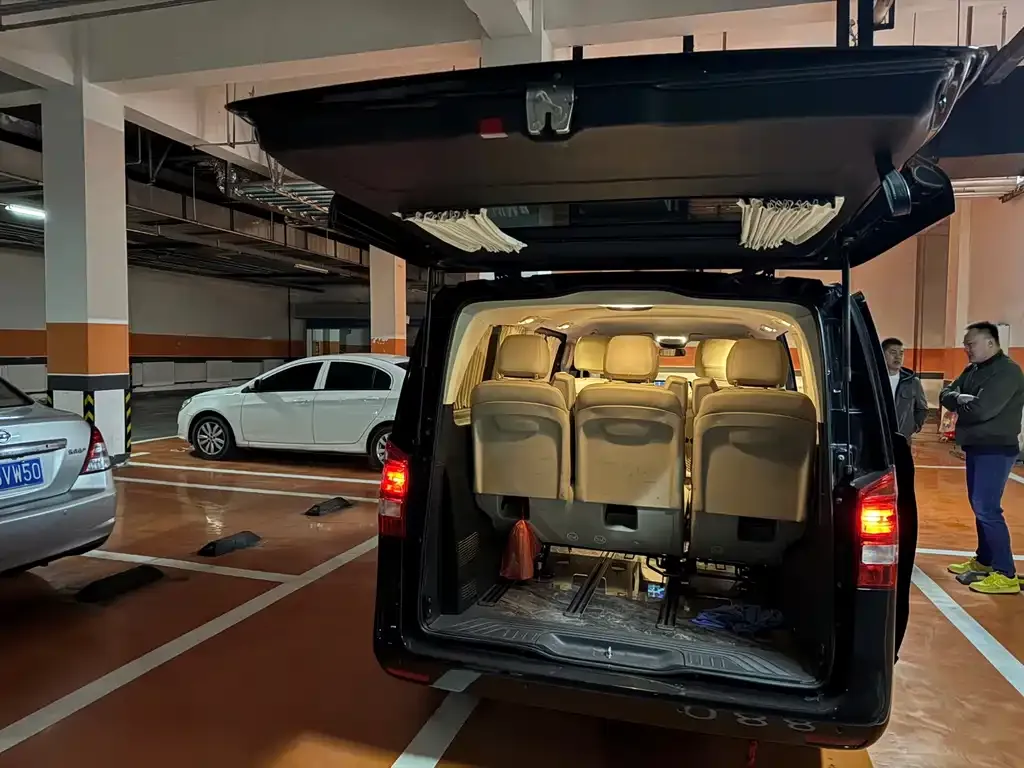 Mercedes-Benz Vito 2023 из CN, фото 9