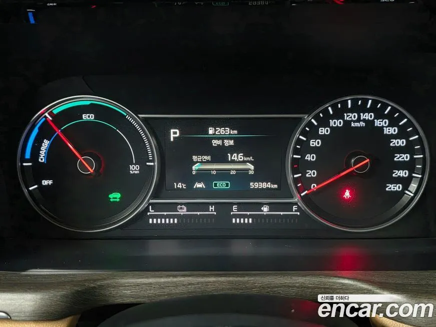 Kia Sorento — фото 3
