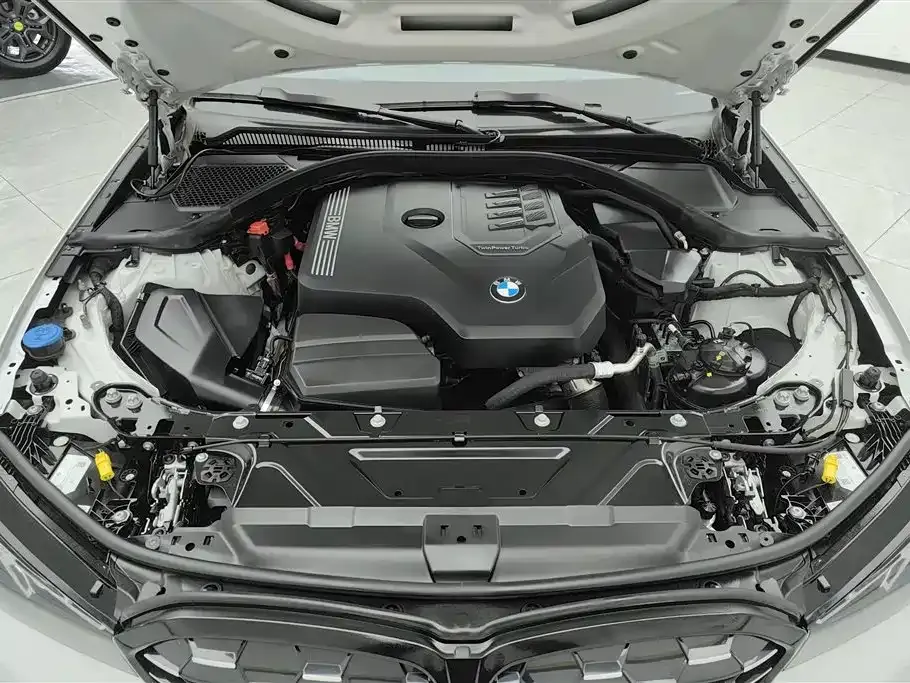 BMW 3 Series — фото 10