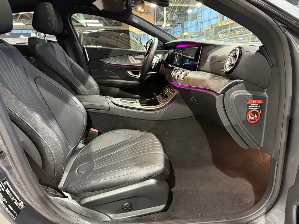 Mercedes-Benz CLS — фото 7