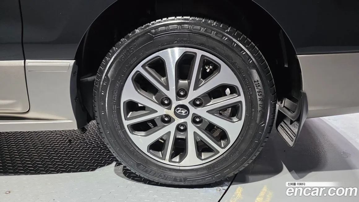 Hyundai Starex 2021 из KR, фото 5