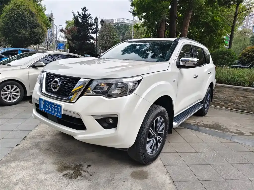Nissan Terra